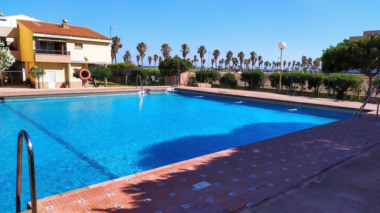 Coqueto Apartamento Con Terraza En La Playa Рокетас-де-Мар Экстерьер фото