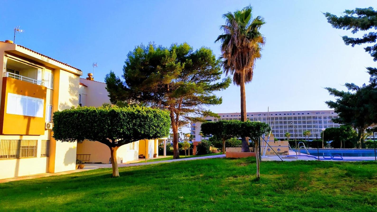 Coqueto Apartamento Con Terraza En La Playa Рокетас-де-Мар Экстерьер фото